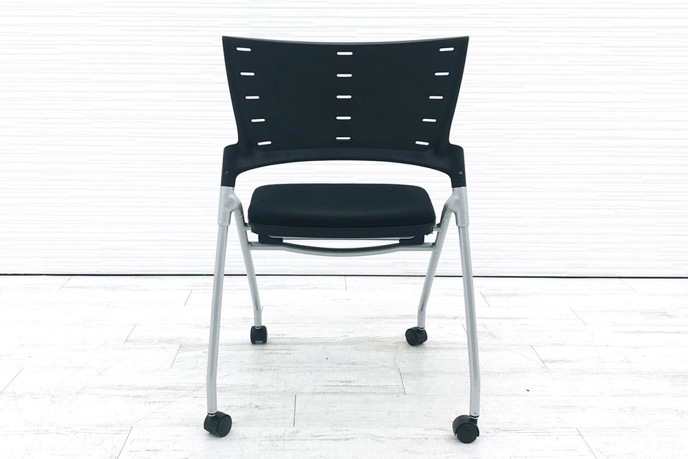 イトーキ マノスチェア ミーティングチェア 会議椅子 パイプ椅子 ネスタブルタイプ 中古オフィス家具 ブラック KLC-310CB画像