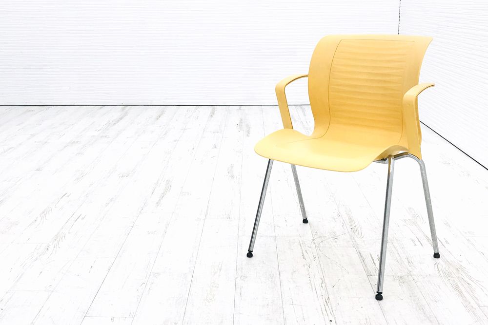 フリッツハンセン ビンテージチェア FritzHansen アンサンブル ENSEMBLE ミーティングチェア スタッキングチェア イエローの画像
