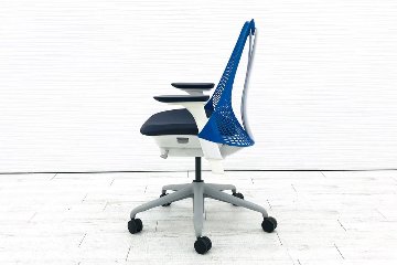 ハーマンミラー セイルチェア 2015年製 中古チェア SAYL Chairs デザインチェア 中古オフィス家具 前傾チルト 可動肘 ブルー画像