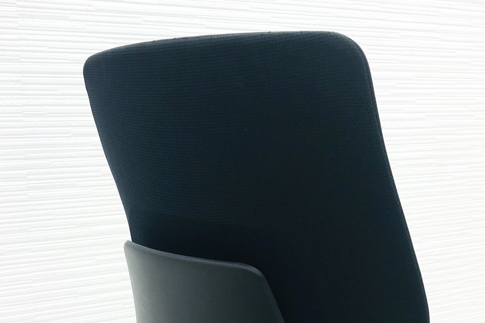 コクヨ イングチェア ing バーチカルタイプ 中古 KOKUYO クッション固定肘 事務椅子 中古オフィス家具 CRS-G3202E6 ブラック画像