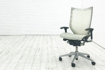 オカムラ バロンチェア ハイバック シルバーフレーム メッシュ バロン 可動肘 中古オフィス家具 ホワイト画像