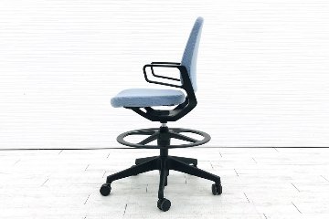 イトーキ レヴィチェア 中古 ITOKI ハイチェア カウンターチェア ミーティングチェア 中古オフィス家具 会議椅子 ブルーの画像