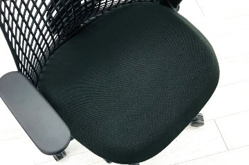 ハーマンミラー セイルチェア 中古 ダークグリーン SAYL Chairs デザインチェア 中古オフィス家具 可動肘 ランバーサポート付画像