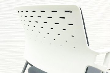 ミーティングチェア コクヨ ピエガ 【4脚セット】 ネスティングチェア 会議椅子 中古オフィス家具 CK-720WPAWGXE3-W クッション画像