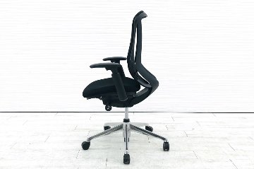 オカムラ シルフィーチェア 中古 2015年製 オフィスチェア ハイバック メッシュ 可動肘 事務椅子 中古チェア 中古オフィス家具 ブラック画像