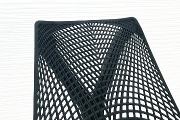 ハーマンミラー セイルチェア 中古 2018年製 ダークグリーン SAYL Chairs デザインチェア 中古オフィス家具 可動肘の画像