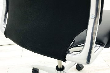 ヴィトラ メダチェア 2016年製 中古チェア Vitra メダ MEDA 革 肘付 ブラック 中古オフィス家具画像