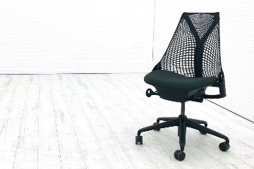 セイルチェア 中古 ハーマンミラー 中古オフィスチェア SAYL Chairs デザインチェア 中古オフィス家具 肘無 ダークグリーン画像
