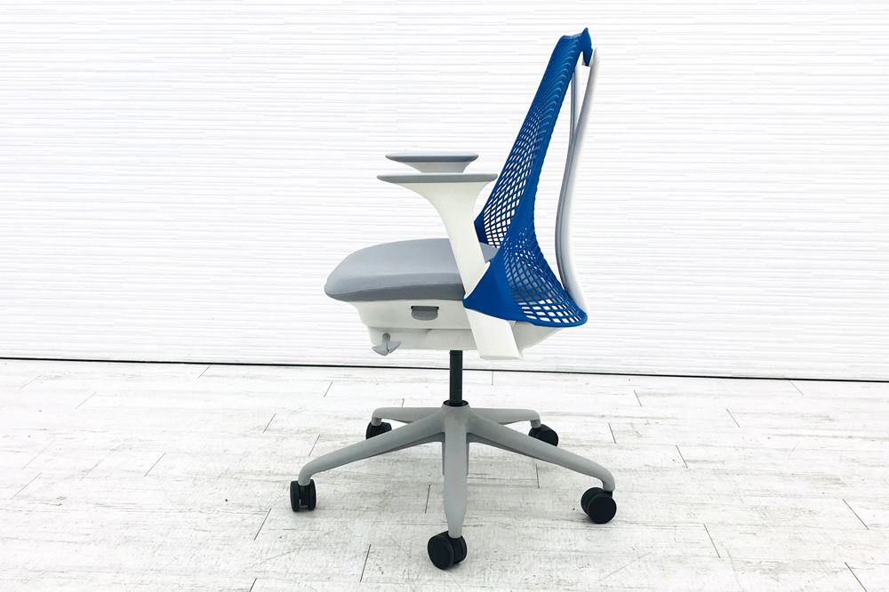 ハーマンミラー セイルチェア 2014年製 中古 前傾チルト 固定肘 SAYL Chairs デザインチェア 中古オフィス家具 ブルー