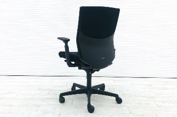 エスクードチェア オカムラ 中古 エスクード 事務椅子 オフィスチェア ブラック 中古オフィス家具 OKAMURA 可動肘 ハイバック画像