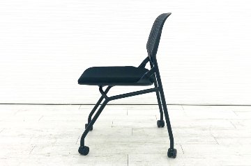 オカムラ ルナチェア 2018年製 中古 ミーティングチェア 中古チェア 会議椅子 中古オフィス家具 81S1CK ブラック画像