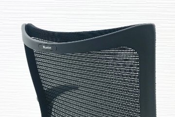 バロンチェア 2016年製 オカムラ 中古 ローバック ポリッシュフレーム メッシュ バロン デザインアーム 固定肘 中古オフィス家具 ブラック画像