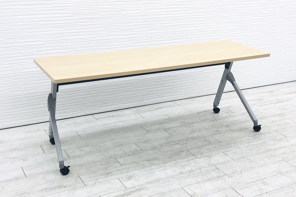 オカムラ フラプター ネスティングテーブル 会議テーブル ミーティングテーブル 中古 会議机 幅1800mm 中古オフィス家具 81F1AY-MK37の画像