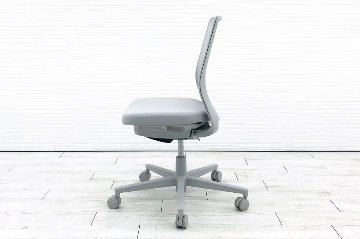 コクヨ モネット Monet 2021年製 中古チェア KOKUYO クッション 肘なし 中古事務椅子 中古オフィス家具 ホワイト グレー画像