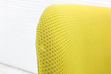 コクヨ イングチェア 2018年製 ing ラテラルタイプ 中古 KOKUYO クッション固定肘 事務椅子 中古オフィス家具 イエロー画像
