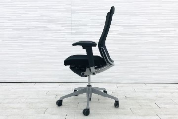 オカムラ コーラルチェア 2014年製 ハイバック 中古 メッシュ 可動肘 中古オフィス家具 中古チェア 事務椅子 ブラック CQ85GR-FSH1画像