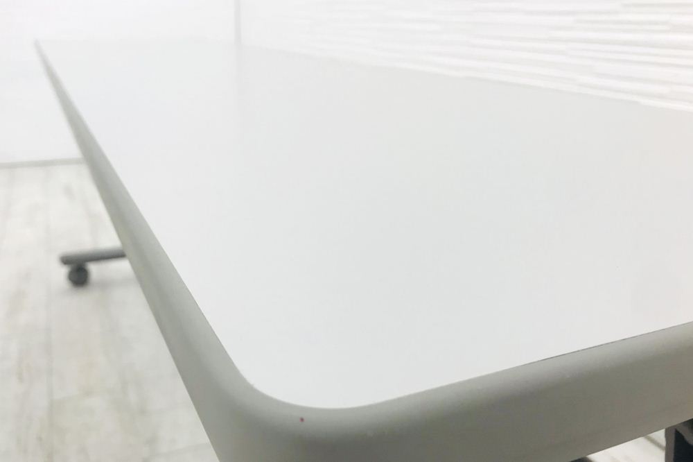 オカムラ サイドフォールドテーブル 棚板付 折りたたみテーブル ミーティングテーブル 中古 会議机 幅1800mm 中古オフィス家具 8184NX画像