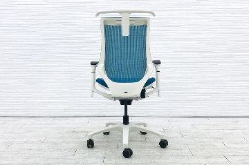 イトーキ エフチェア 2015年製 中古オフィスチェア クッション 可動肘 事務椅子 ITOKI 中古オフィス家具 KF-377JBH-W9A3 ストロングブルー画像