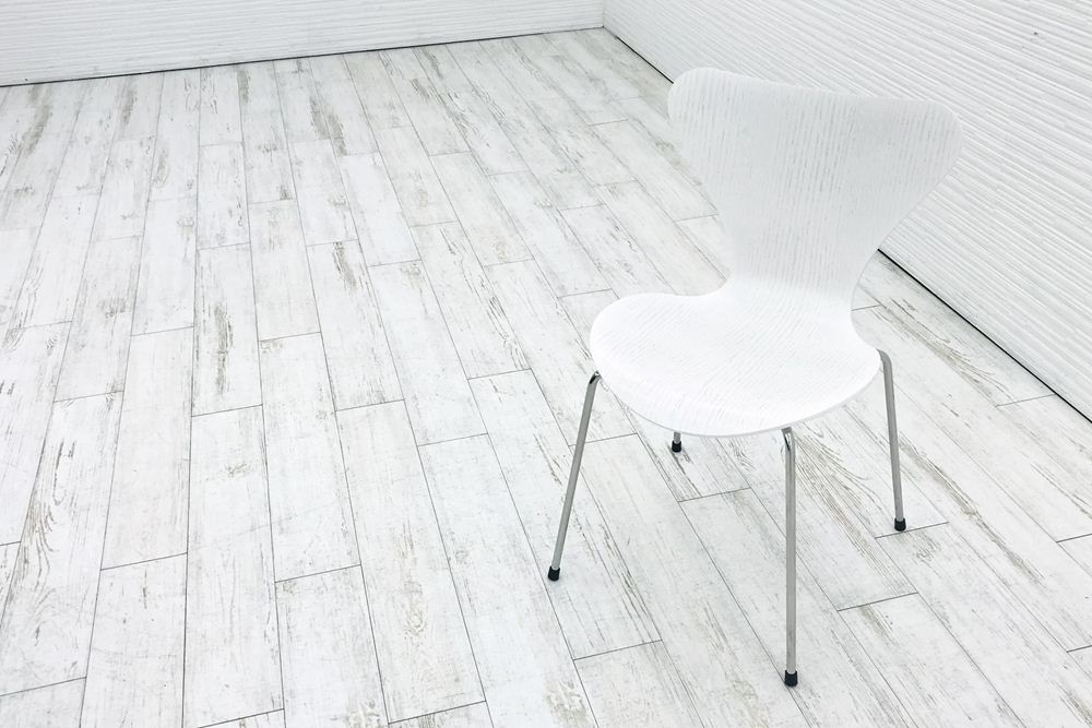 フリッツハンセン FritzHansen セブンチェア アルネ・ヤコブセン 中古 ミーティングチェアの画像