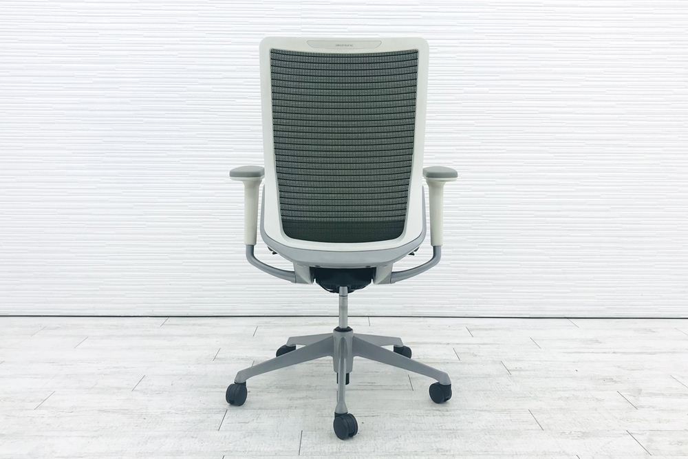 オカムラ コーラルチェア ハイバック 中古 メッシュ 可動肘 中古オフィス家具 中古チェア 事務椅子 ダークグリーン CQ85GW-FSJ5