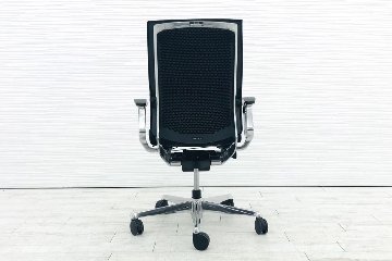 オカムラ デュークチェア 2016年製 ハイバック スエード調クロス 高機能チェア 中古オフィス家具 ブラック画像