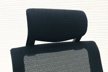 コクヨ インスパインチェア 2015年製 中古 INSPINE KOKUYO クッション 固定肘 ヘッドレスト付き 中古オフィス家具 ブラック画像