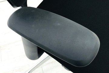 サブリナチェア 中古 オカムラ サブリナ 2016年製 ハイバック メッシュ 中古オフィス家具 事務椅子 オフィスチェア 可動肘 ブラック画像