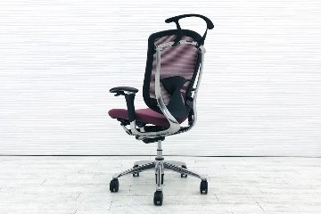 コンテッサチェア オカムラ 中古 コンテッサ メッシュ ポリッシュフレーム 可動肘 中古オフィス家具 高機能チェア パープルの画像
