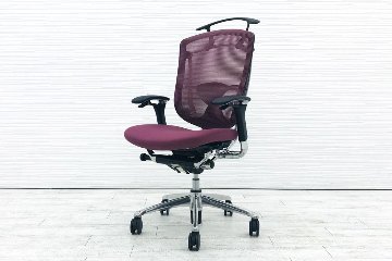 コンテッサチェア オカムラ 中古 コンテッサ メッシュ ポリッシュフレーム 可動肘 中古オフィス家具 高機能チェア パープルの画像