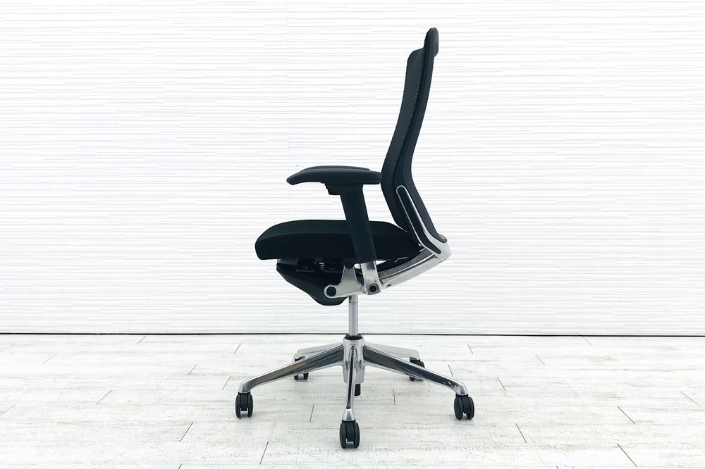 オカムラ コーラルチェア 2021年製 ハイバック 中古 メッシュ 可動肘 中古オフィス家具 中古チェア 事務椅子 ブラック CQ85BR-FSH1画像