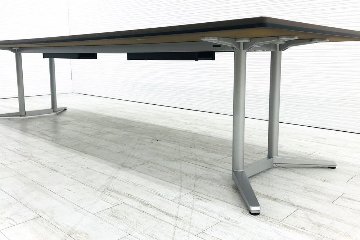 オカムラ ラティオ 中古 会議テーブル 幅3200 W3200 ミーティングテーブル 大型会議机 中古オフィス家具 ネオウッドダーク画像