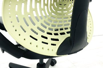 ミラチェア 中古 ハーマンミラー Herman Miller シトロン 可動肘 Mirra Chair メッシュ 中古オフィス家具画像