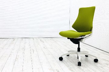 イトーキ エフチェア 2019年製 中古オフィスチェア クッション 肘無 事務椅子 ITOKI 中古オフィス家具 KG-130GS-W9Q6 モスグリーン画像