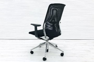 メダチェア 中古 ヴィトラ Vitra メダ MEDA 肘付 中古オフィス家具 ブラック 肘付 クッションの画像