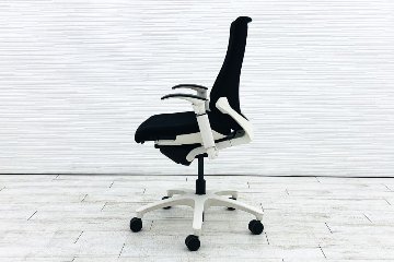 イトーキ エフチェア 中古 ア クッション 可動肘 事務椅子 ITOKI 中古オフィス家具 KF-330GS-W9T1 ブラック画像