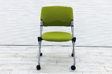 オカムラ リータチェア 中古 2020年製 LITA ミーティングチェア スタッキングチェア ネスティングチェア 会議椅子 パイプ椅子 イエローグリーン画像