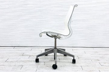 ハーマンミラー マルチパーパスチェア セトゥー 中古  セトゥーチェア  Setu Chair 中古オフィス家具 メッシュ ホワイト画像