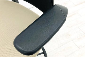 スチールケース コビスツール ハイチェア 中古 スツール Steelcase Think 可動肘 中古オフィス家具 434711 ベージュ画像