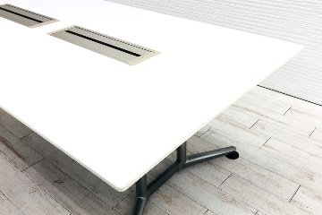 オカムラ ラティオ 中古 W2400 幅2400 大型会議テーブル ミーティングテーブル 会議机 中古オフィス家具 ホワイト画像
