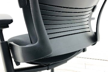 リープチェア 中古 V2 2020年製 APモデル スチールケース ブラック クッション Steelcase Leap 中古オフィス家具 OAチェア画像