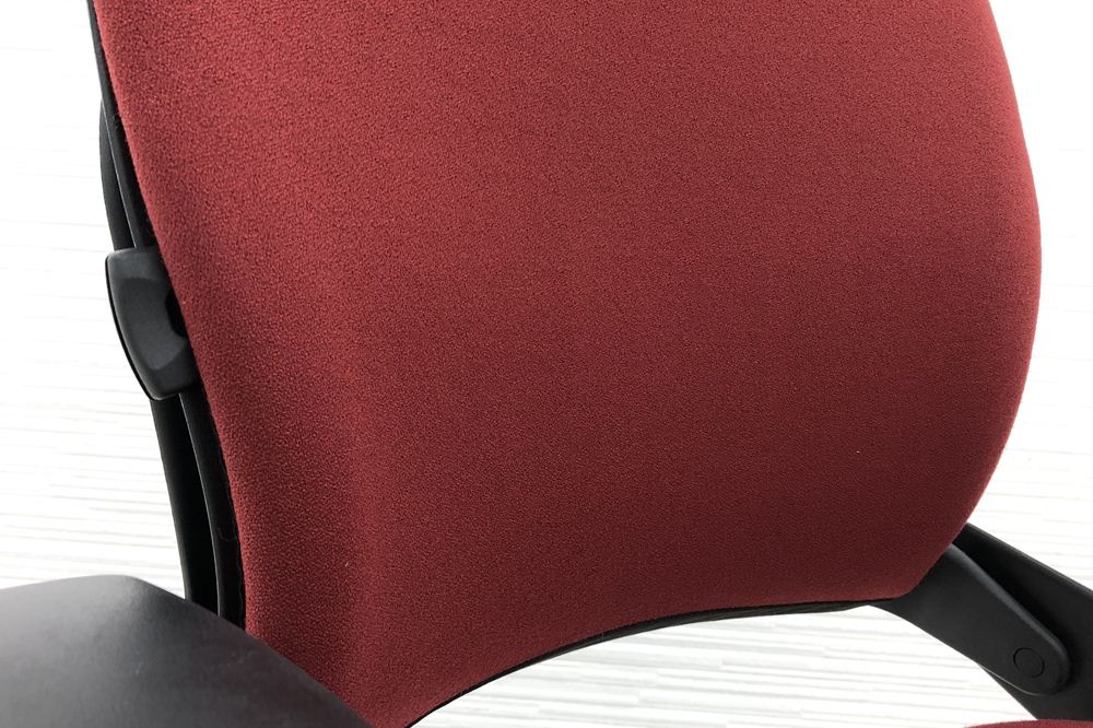 スチールケース リープチェア V2 中古 クッション Steelcase Leap 中古オフィス家具 OAチェア レッド 46216179の画像
