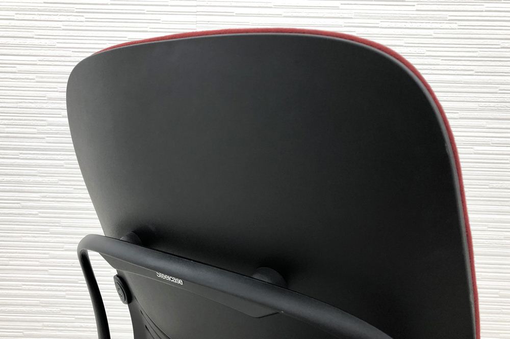スチールケース リープチェア V2 中古 クッション Steelcase Leap 中古オフィス家具 OAチェア レッド 46216179の画像