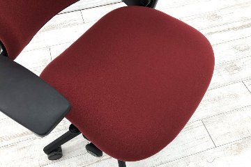 スチールケース リープチェア V2 中古 クッション Steelcase Leap 中古オフィス家具 OAチェア レッド 46216179の画像