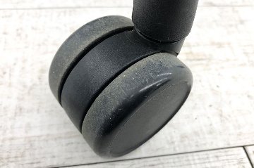 スチールケース リープチェア V2 中古 クッション Steelcase Leap 中古オフィス家具 OAチェア レッド 46216179の画像