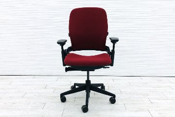 スチールケース リープチェア V2 中古 クッション Steelcase Leap 中古オフィス家具 OAチェア レッド 46216179の画像
