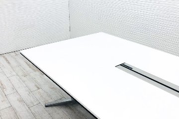 オカムラ ラティオ2 中古 W2400 幅2400 大型会議テーブル ミーティングテーブル 会議机 中古オフィス家具 ホワイト画像