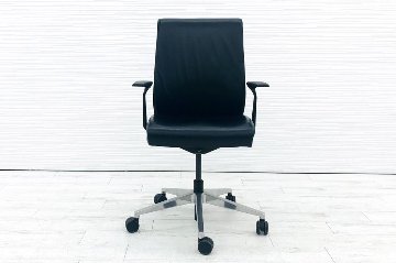 スチールケース シンクチェア 革 中古 Steelcase オフィスチェア 固定肘 事務椅子 ブラック 中古オフィス家具画像