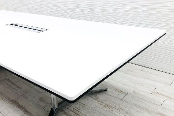 オカムラ ラティオ 中古 幅4000 ミーティングテーブル 大型会議テーブル 中古オフィス家具 ホワイト 4000/1200/720画像