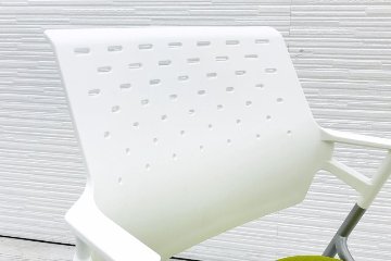 ミーティングチェア コクヨ ピエガ ネスティングチェア 会議椅子 中古オフィス家具 多目的チェア CK-720PAWGXQ4-W画像