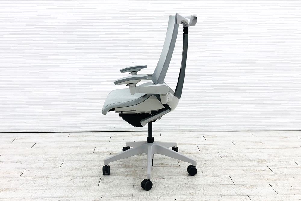 アクトチェア 2019年製 中古 イトーキ Act 可動肘 事務椅子 ITOKI 中古オフィス家具 ホワイトグレー画像